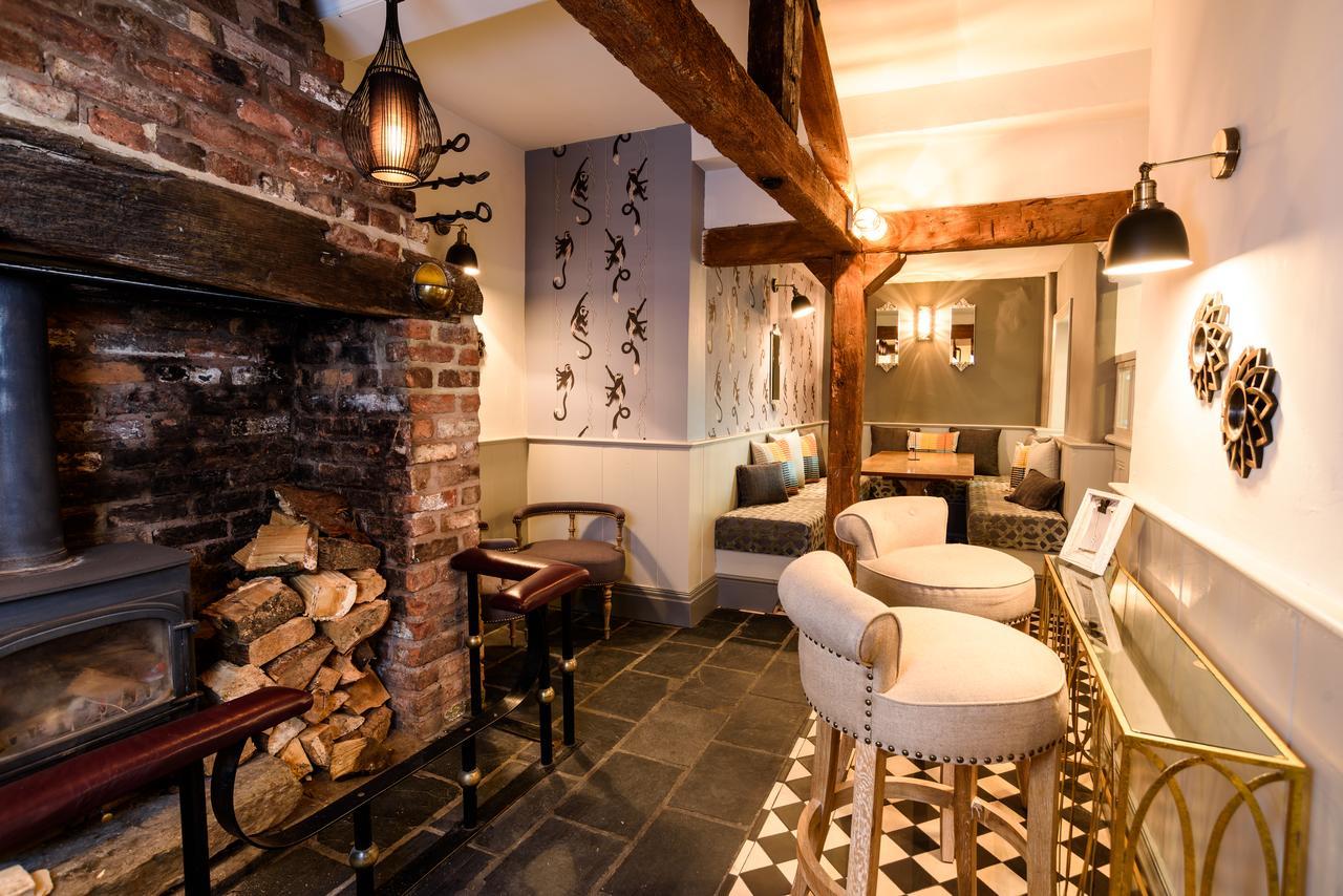 The Wheatsheaf Inn Onneley Exteriér fotografie