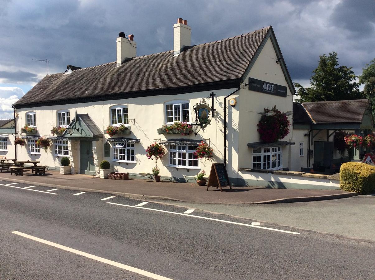 The Wheatsheaf Inn Onneley Exteriér fotografie